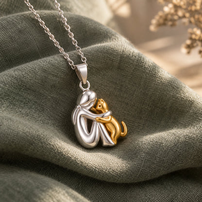 Collier Étreinte Éternelle