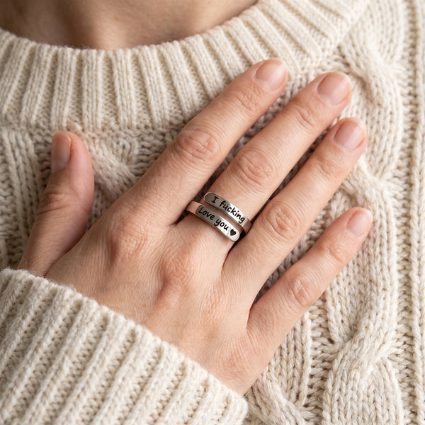 Bague I F♡cking Love You portée