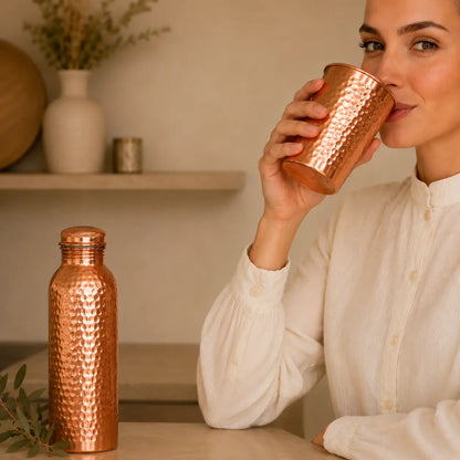 Pratikae™ · Gourde en Cuivre Pur — Buvez une Eau Plus Saine, Chaque Jour