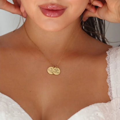 Collier avec prénom et date