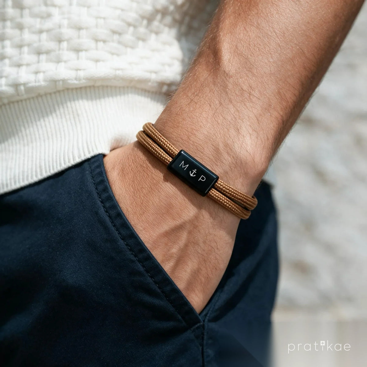 Bracelet Homme Personnalisé - cordon tressé ajustable, gravure au choix