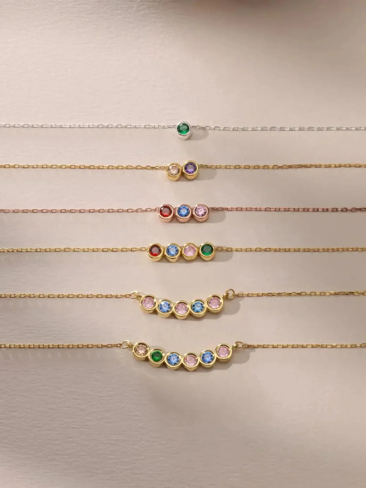 COLLIER AVEC PIERRE DE NAISSANCE