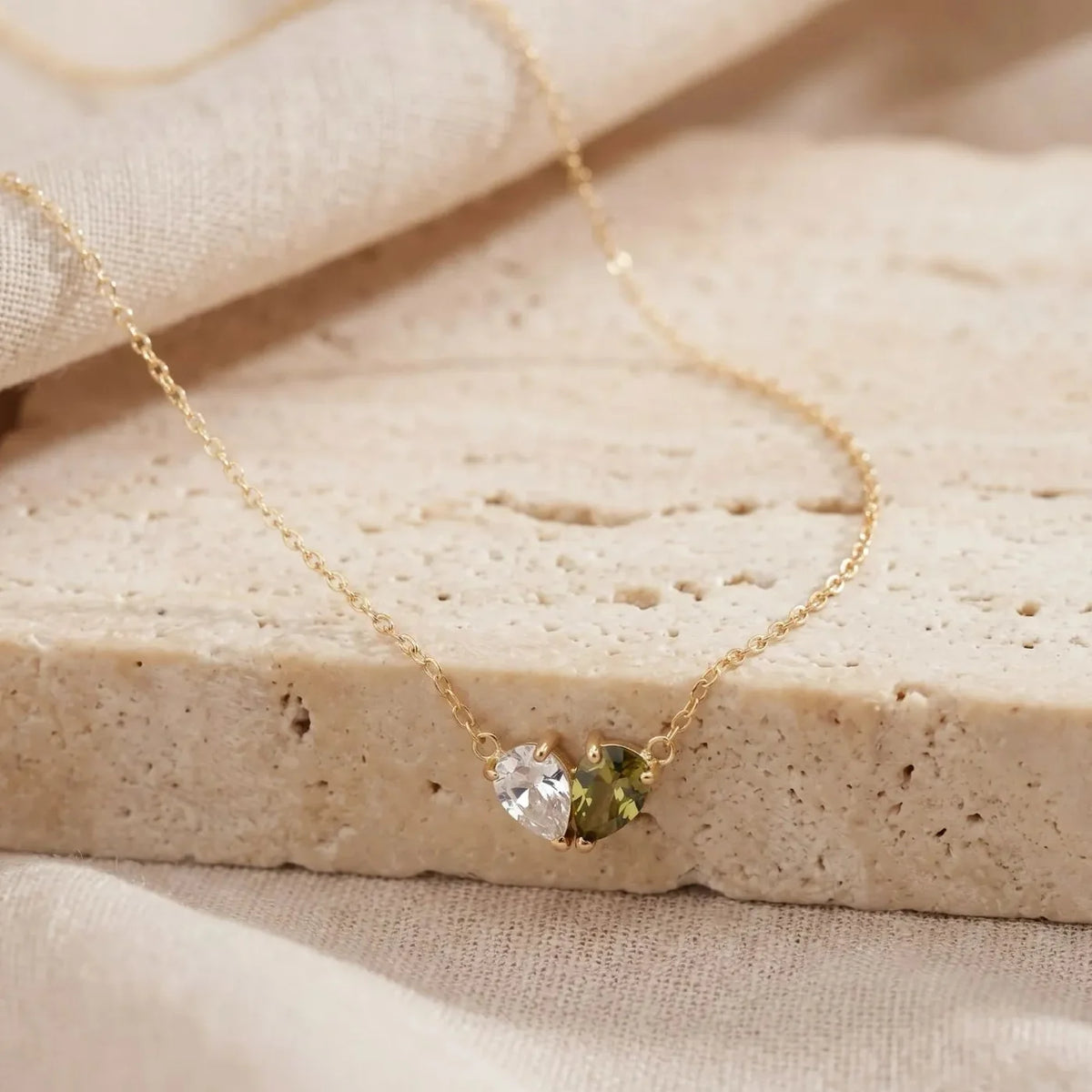 COLLIER AMARA