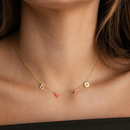 COLLIER INITIALE EN FORME DE CŒUR