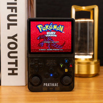 PRATIKAE ONE — Console de jeux rétro