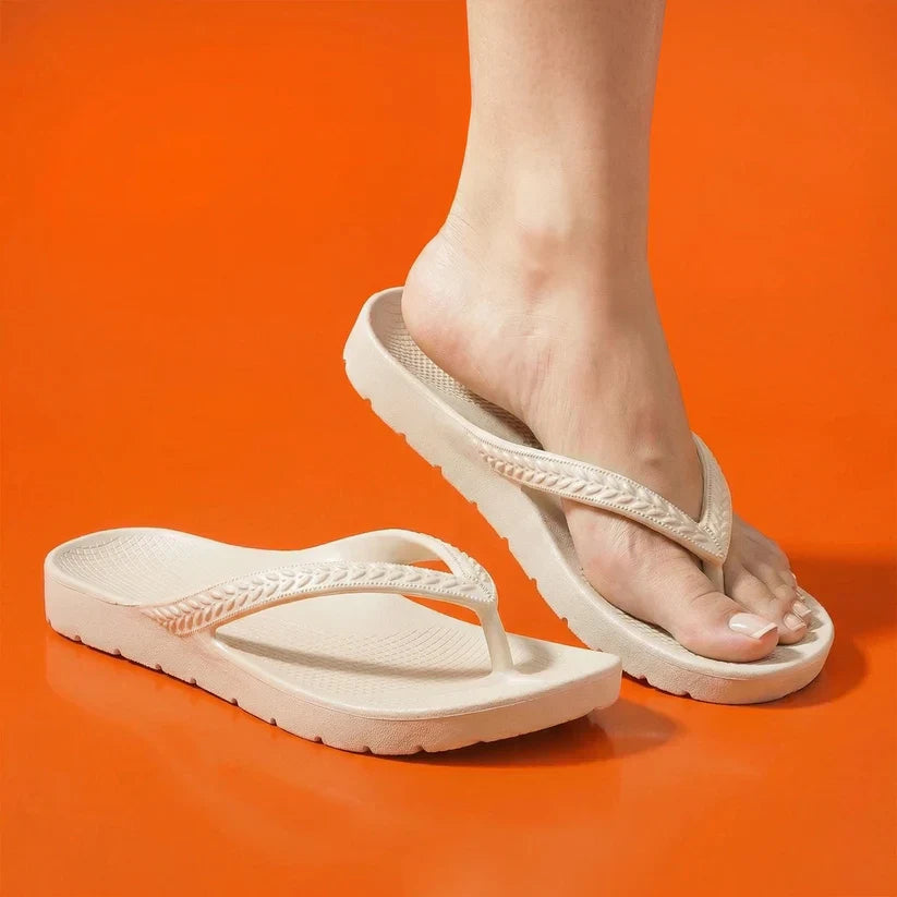 Tongs avec soutien de la voûte plantaire