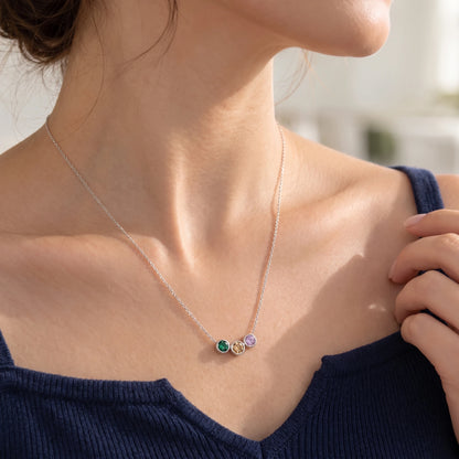Collier pierres de naissance argent porté