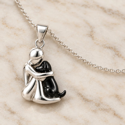 Collier Étreinte Éternelle