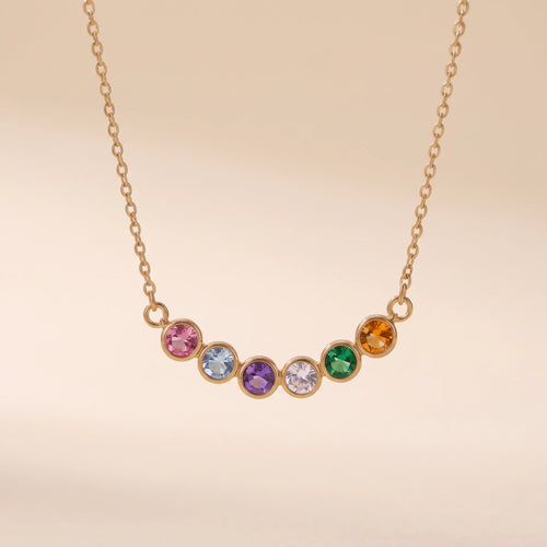 Collier avec pierre de naissance