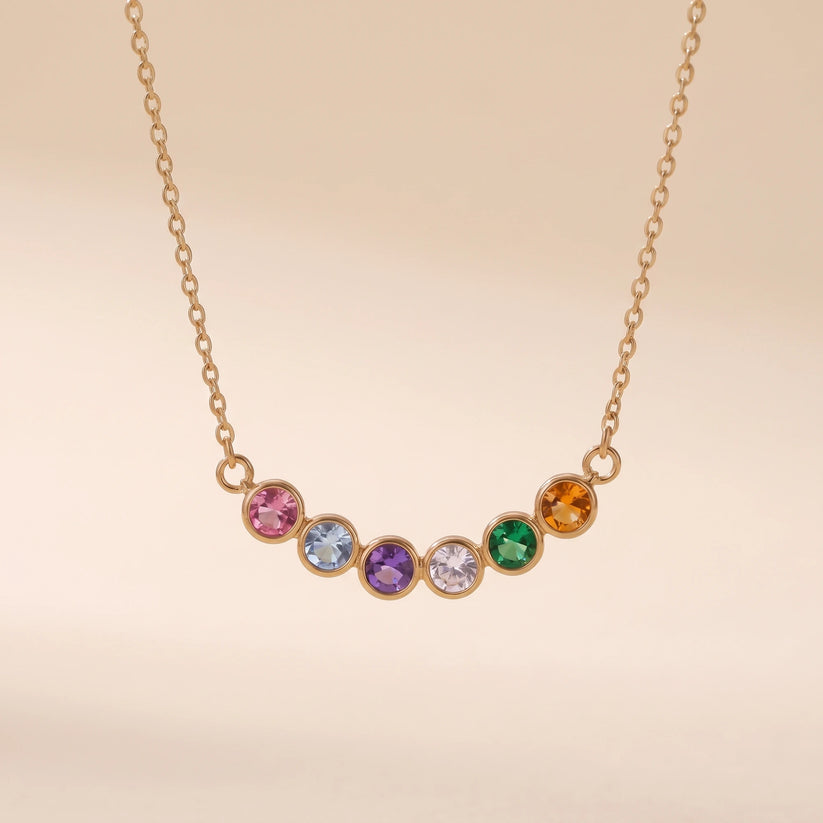Collier avec pierre de naissance
