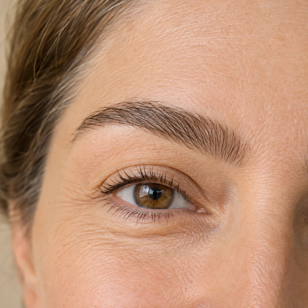 Sourcils plus fournis